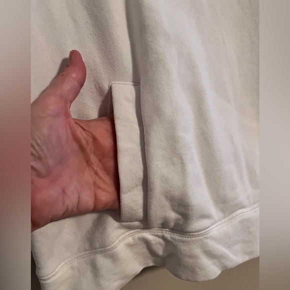 VINEYARD VINES | Med | Seersucker Popover - Picture 3 of 14